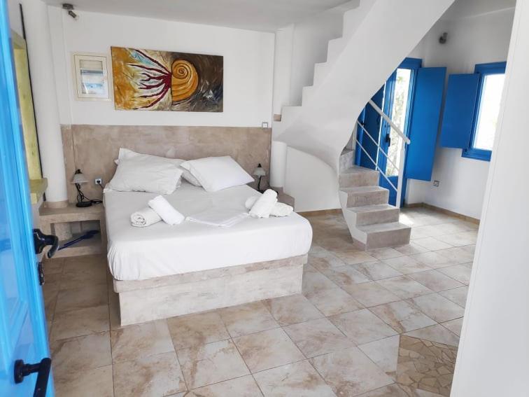Villa Aigli Anafi Exteriör bild